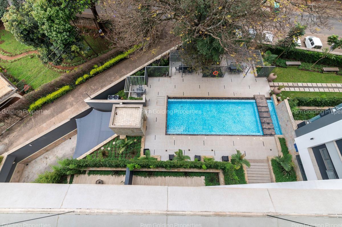 Furnished 2 Bed Apartment with En Suite at Riverside Drive - 20