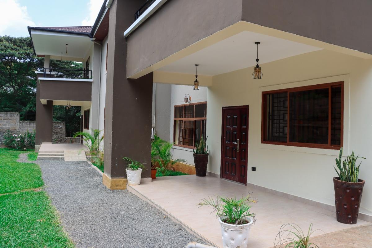 3 Bed Townhouse with En Suite at Gataka Road - 13