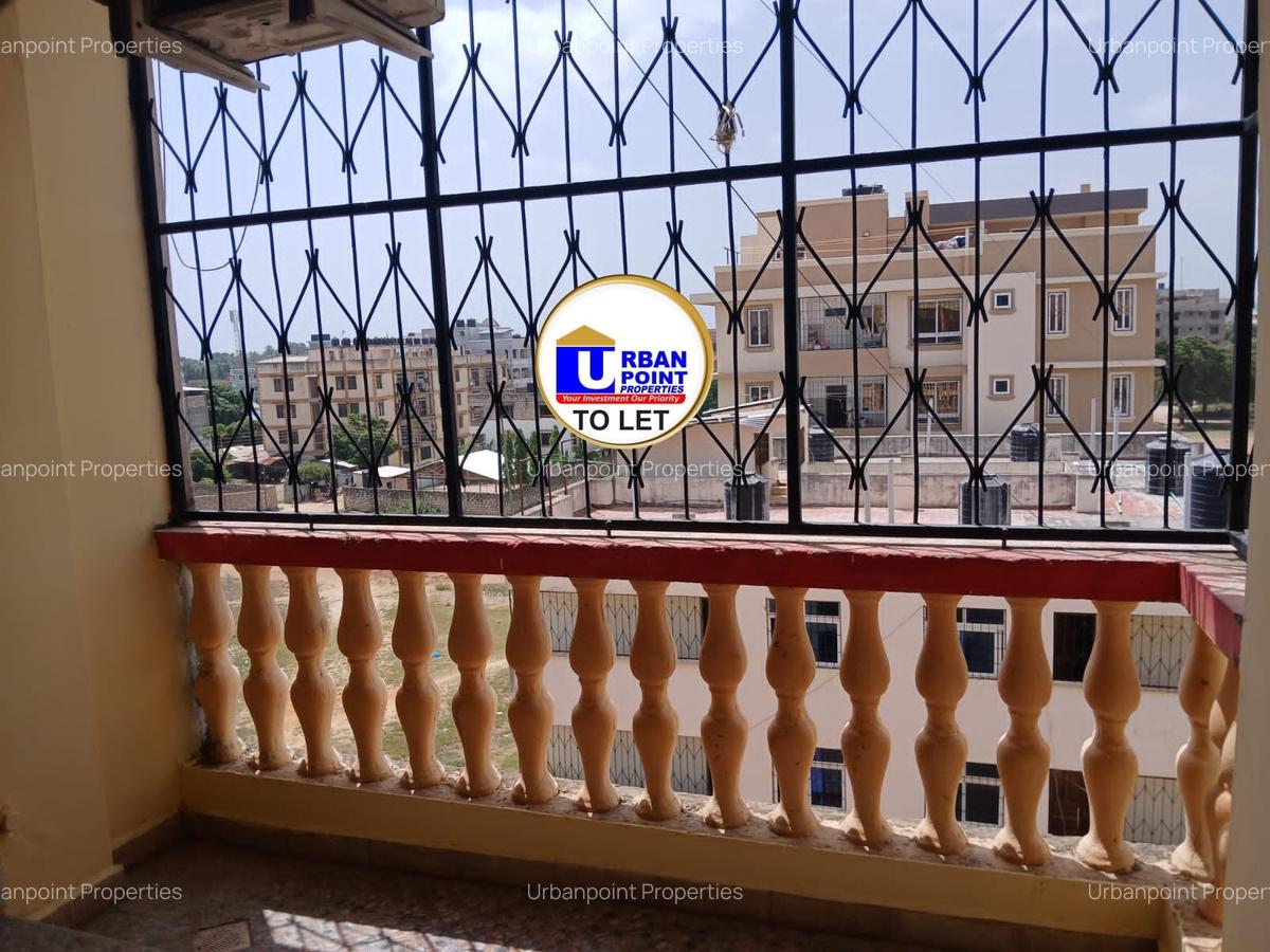 2 Bed Apartment with En Suite in Mtwapa - 13
