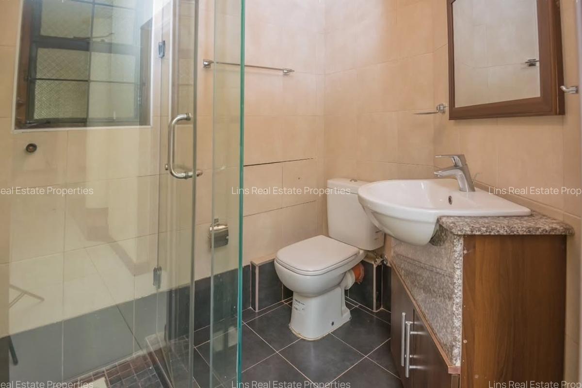 Serviced 4 Bed Apartment with En Suite in Riverside - 16