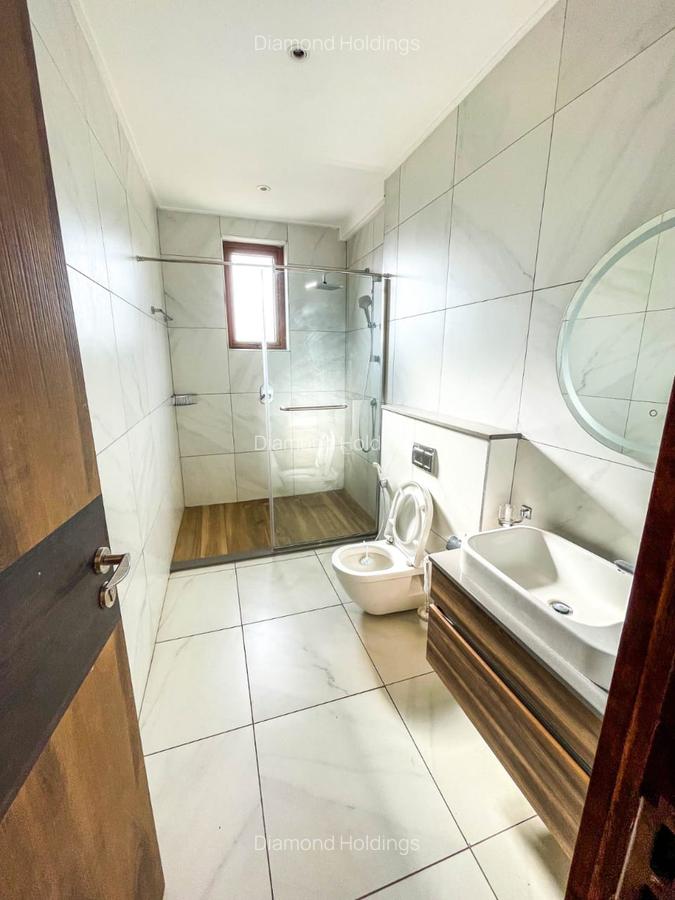 3 Bed Apartment with En Suite at General Matenge - 6