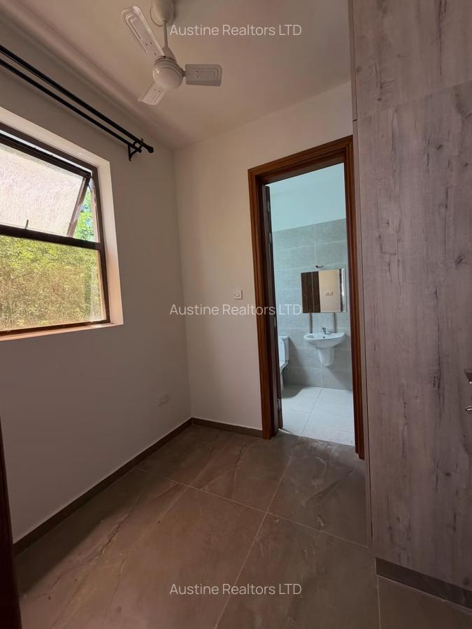 2 Bed Apartment with En Suite in Nyali Area - 8