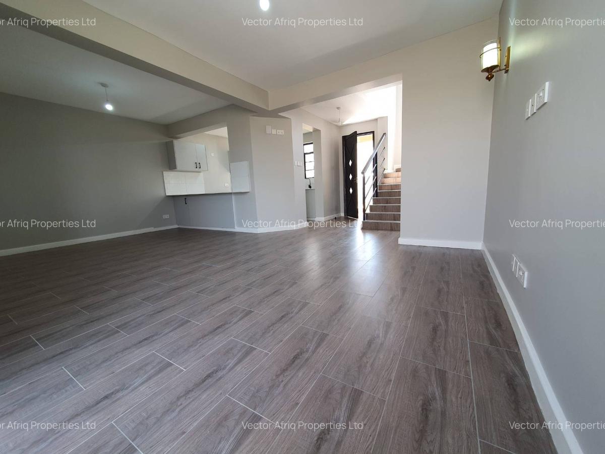 4 Bed House with En Suite at Yukos - 2