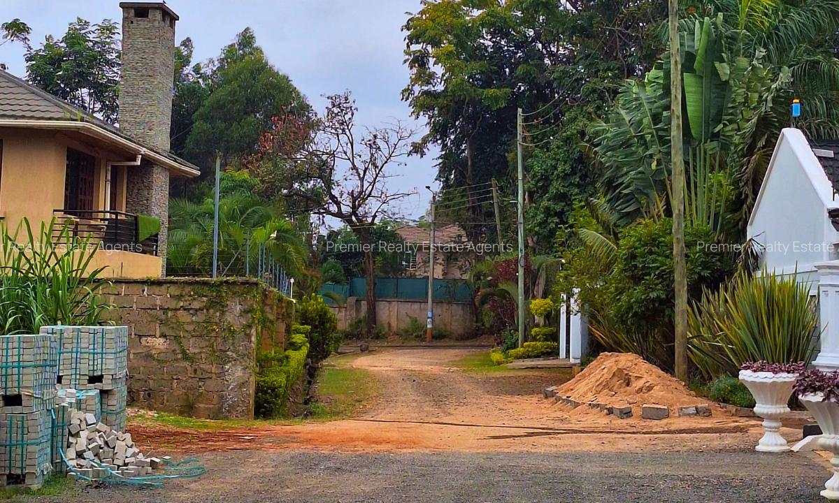 0.5 ac Residential Land at Ridgeways - 5