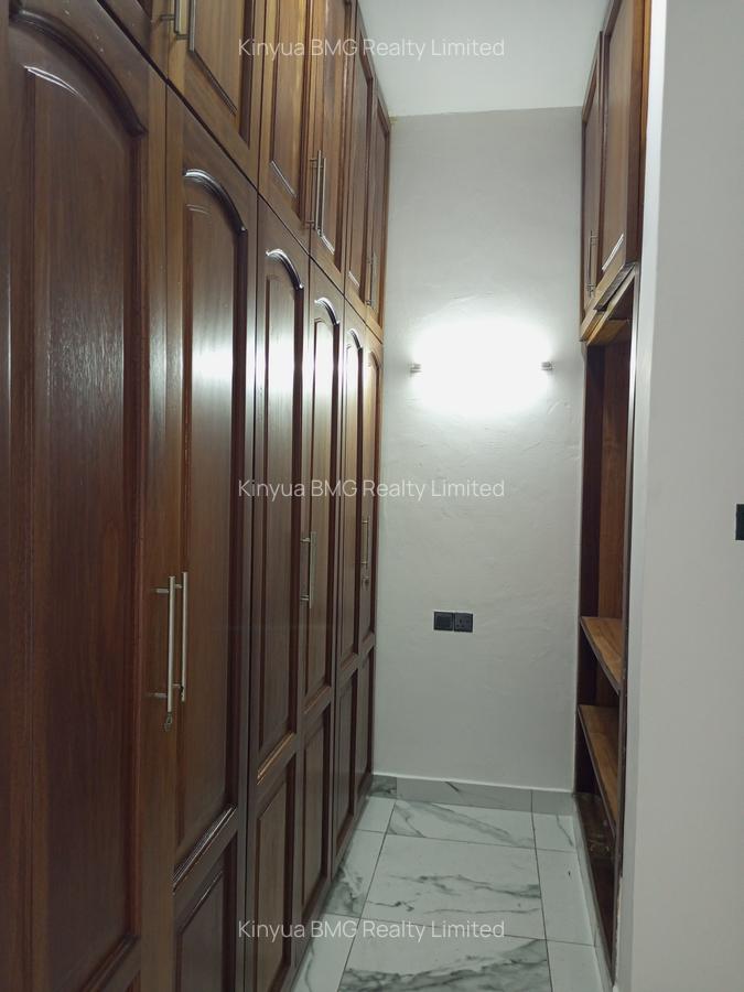 4 Bed Apartment with En Suite at Off Oceanic Road - 10