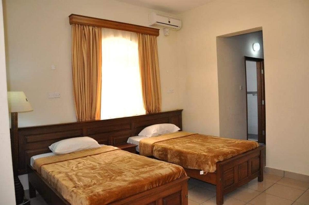 Serviced 2 Bed Apartment with En Suite at Behind Citymall - 11