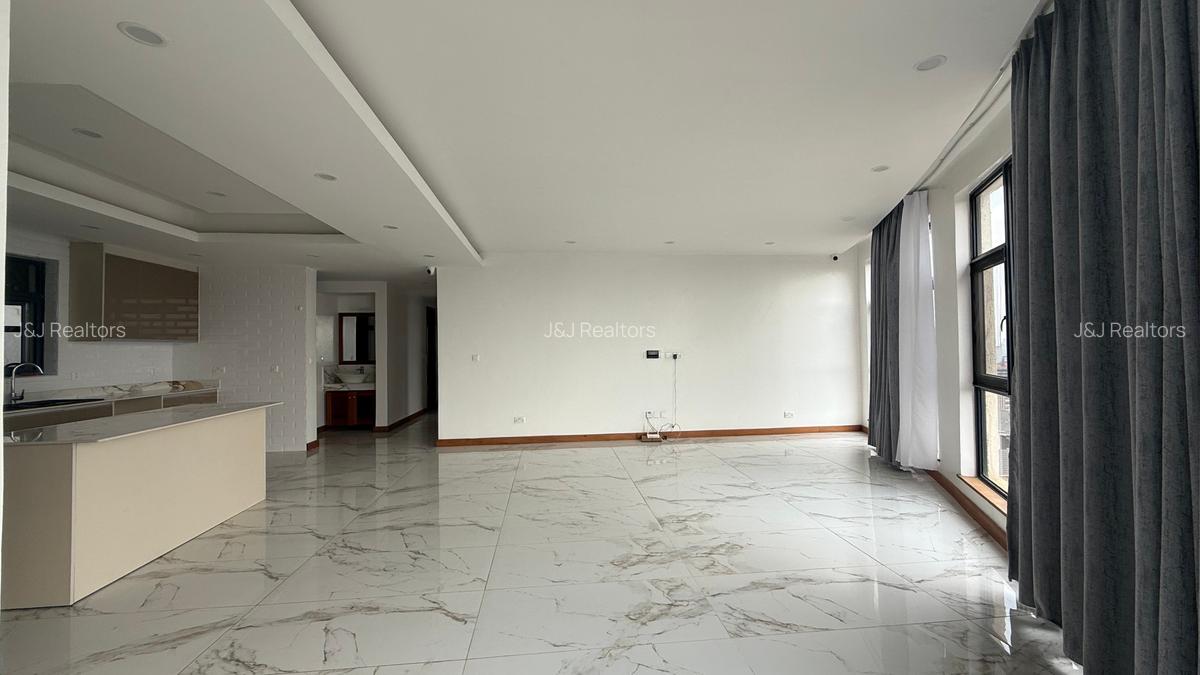 4 Bed Apartment with En Suite in Westlands Area - 11