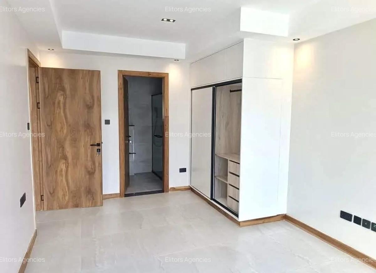 4 Bed Apartment with En Suite at Peponi Road - 11