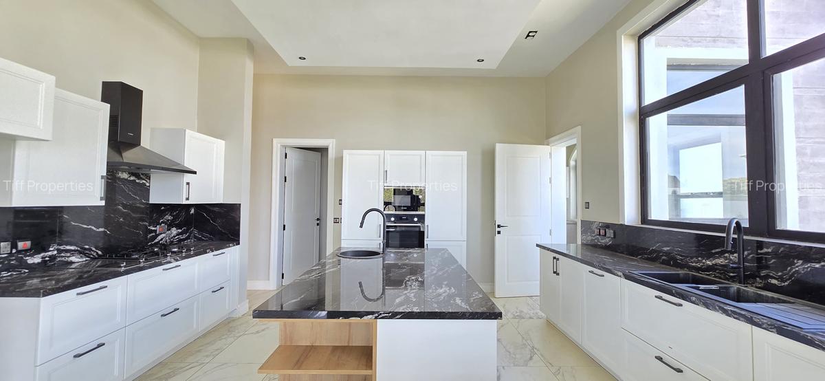 5 Bed Townhouse in Loresho - 4