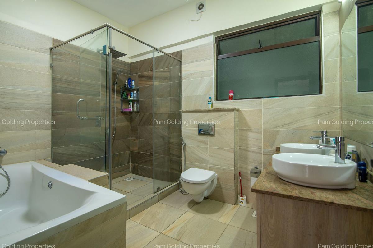3 Bed Apartment with En Suite at Wangapala Road - 13