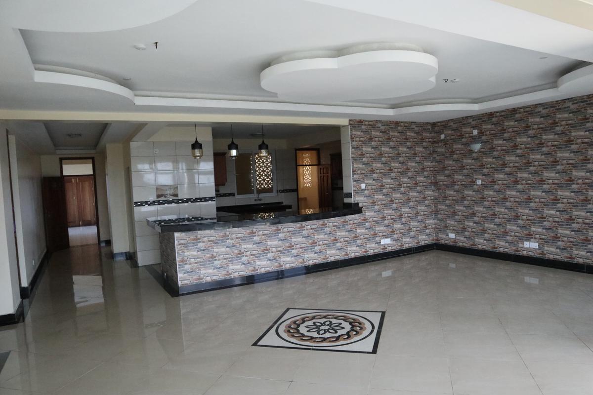 4 Bed Apartment with En Suite in Nyali Area - 15