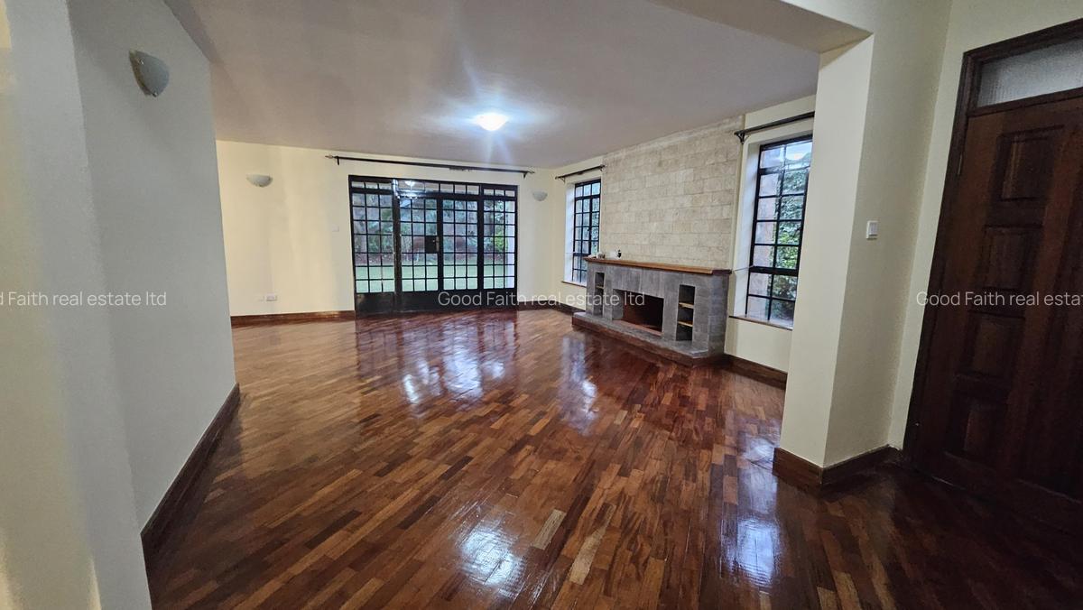 4 Bed Townhouse with En Suite in Kiambu Road - 2