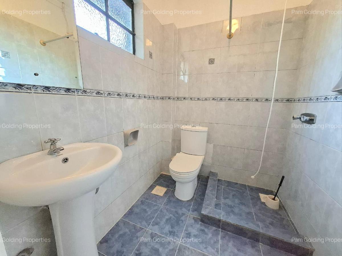 4 Bed House at Muthaiga North - 11