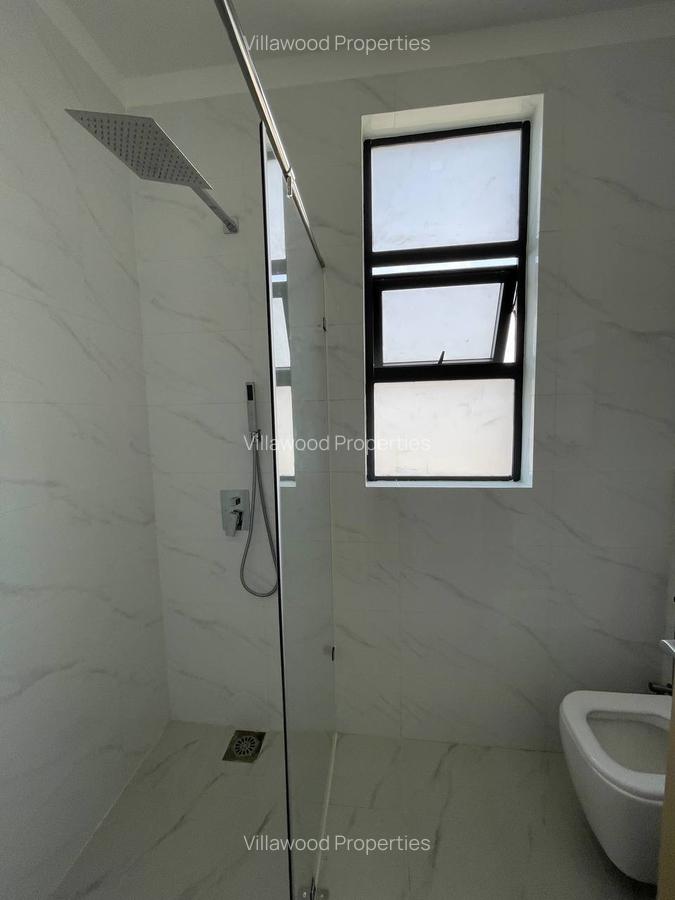 4 Bed House with En Suite in Ongata Rongai - 12