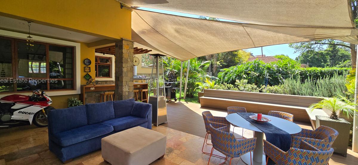 5 Bed Townhouse with En Suite in Runda - 16