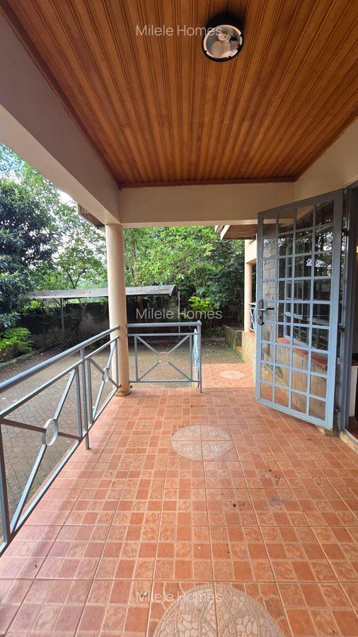 4 Bed Townhouse with En Suite at Migori Road - 5