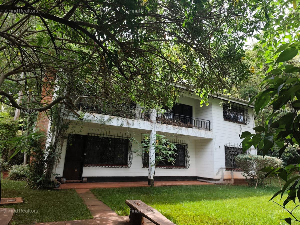 4 Bed House with En Suite in Runda - 8
