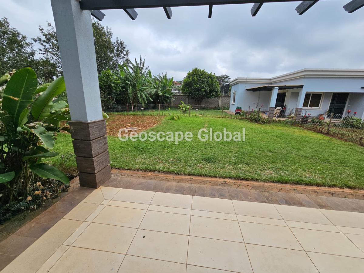 3 Bed House with En Suite in Runda - 1