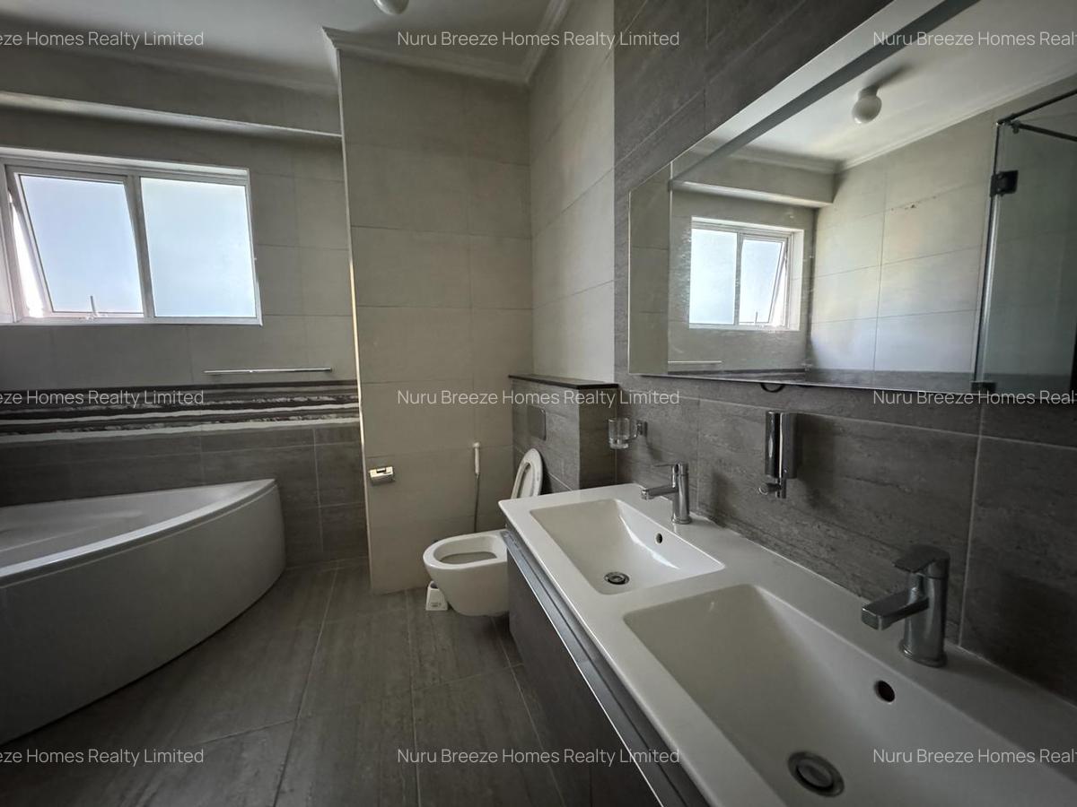 4 Bed Apartment with En Suite in General Mathenge - 18