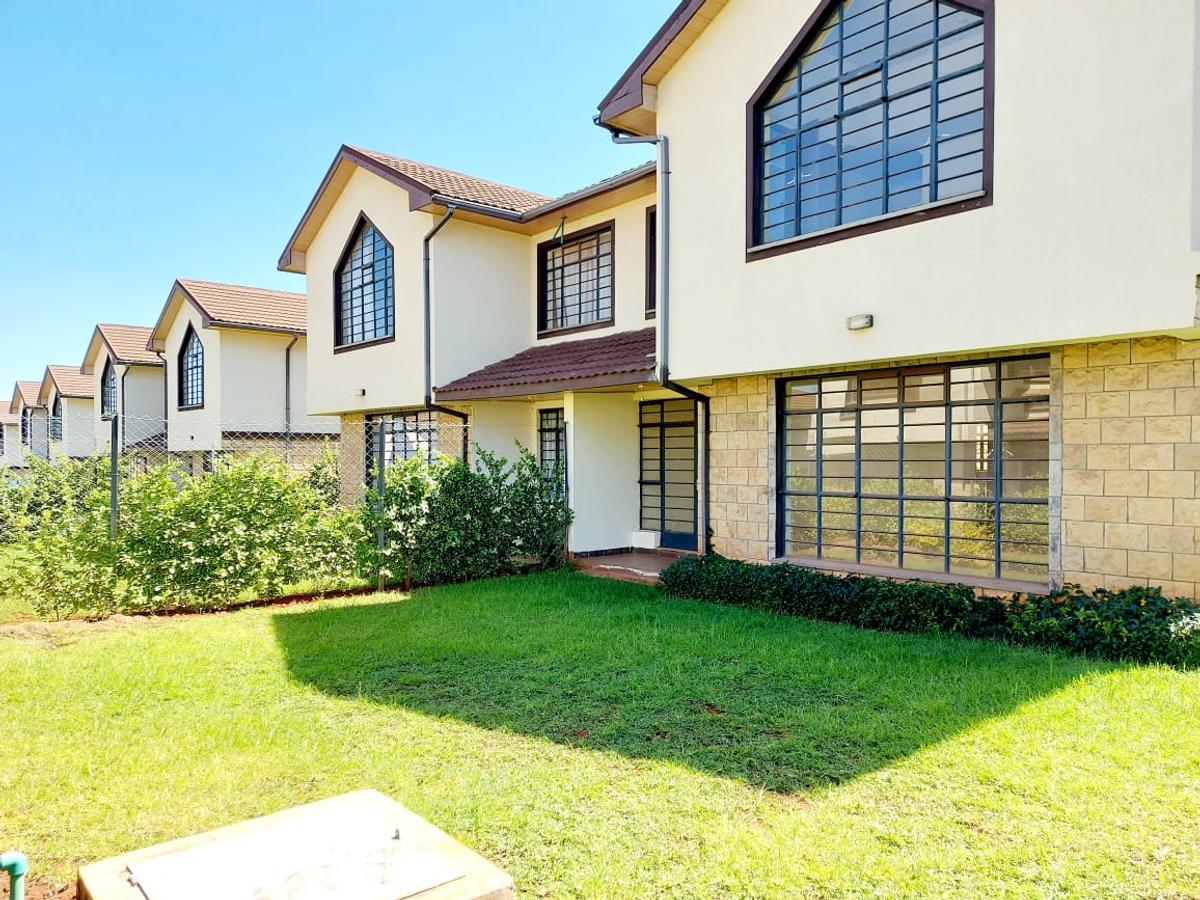 4 Bed Townhouse with En Suite at Edenville - 13