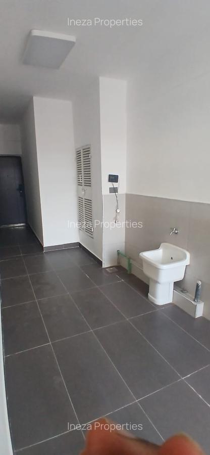 4 Bed Apartment with En Suite in Kileleshwa - 9