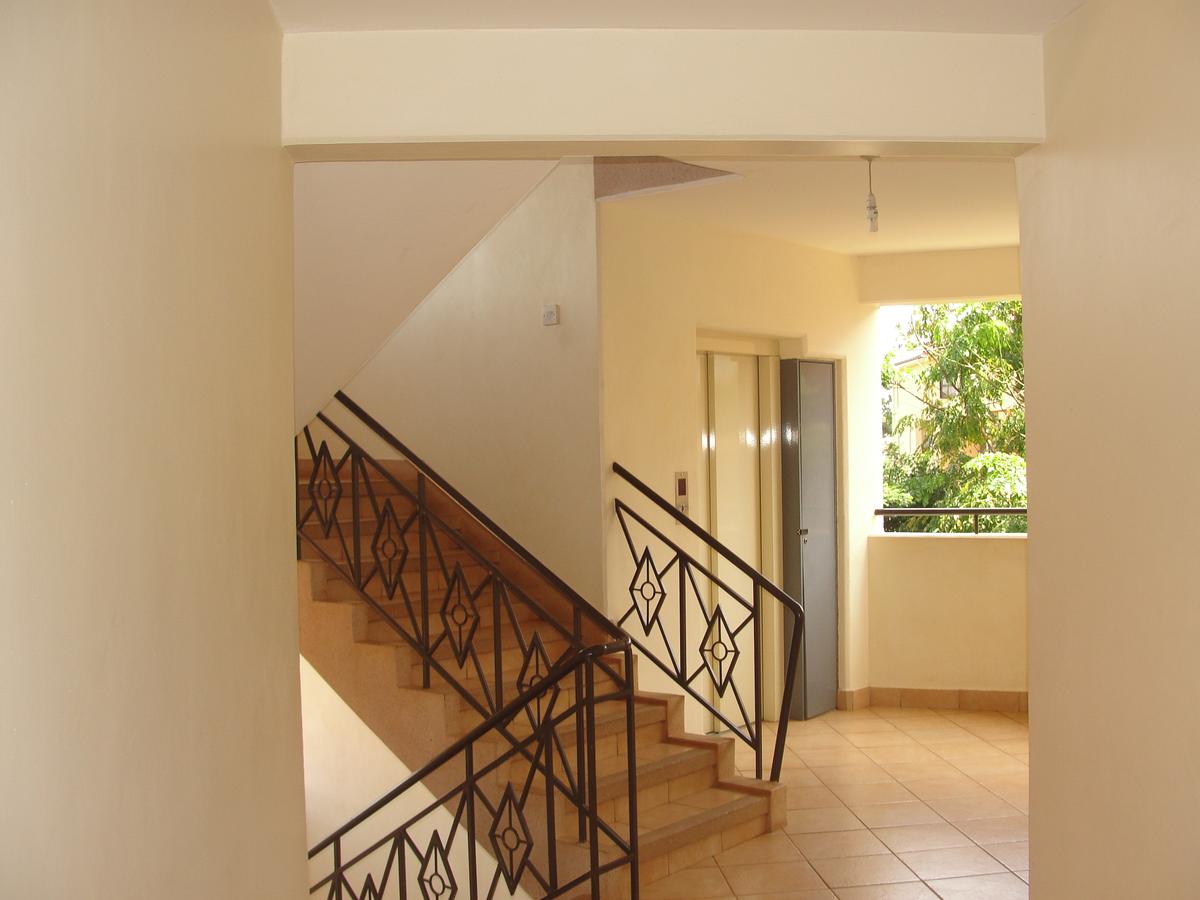 Furnished 3 Bed Apartment with En Suite at Brookside Estate Westlands - 16