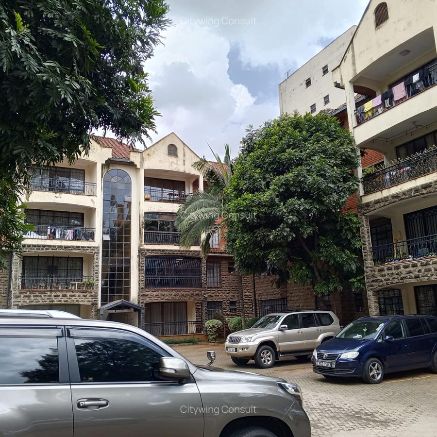 3 Bed Apartment with En Suite at Valley Arcade - 1