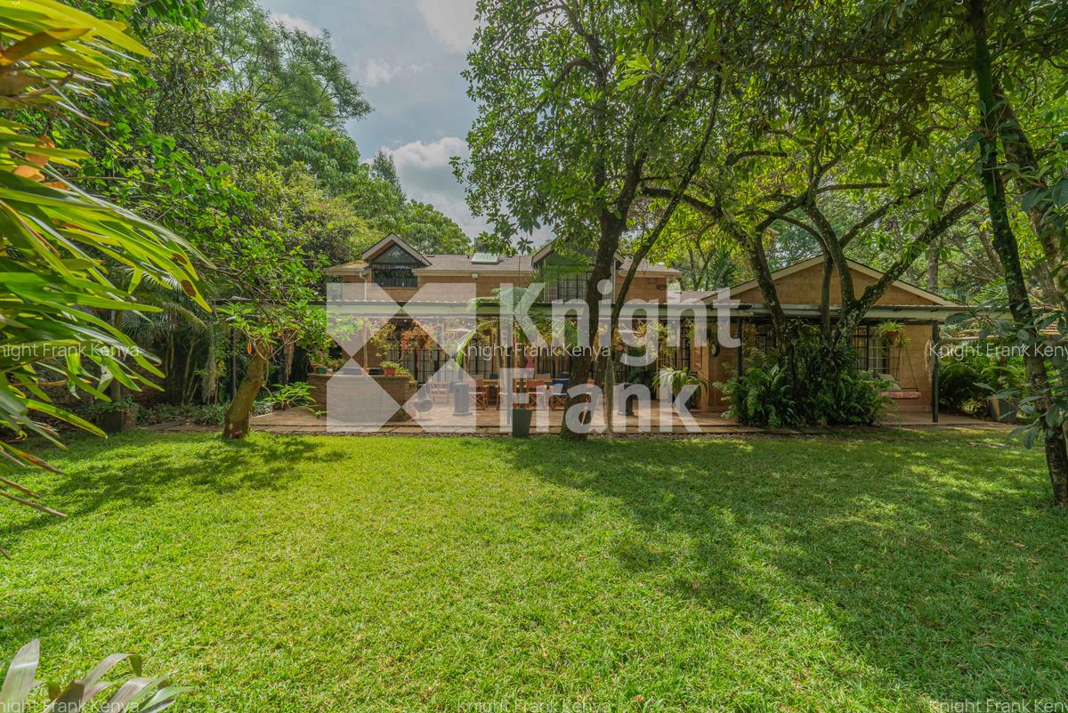 5 Bed House with En Suite at Warai - 9