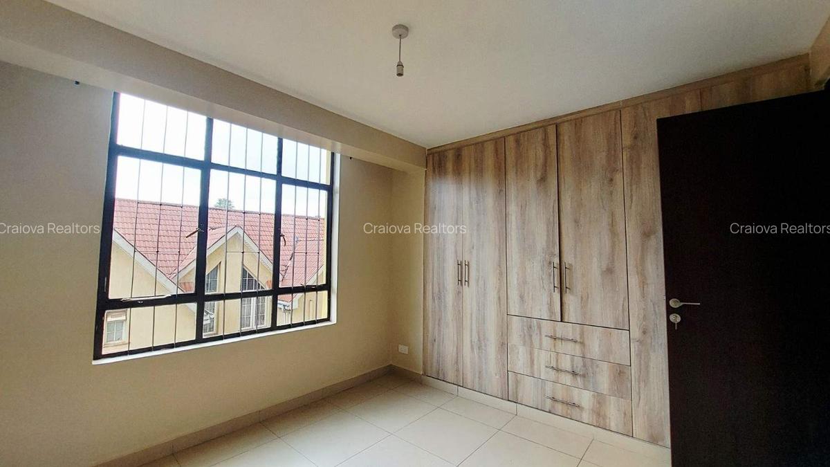 3 Bed Apartment with En Suite at Off Langata Road - 14
