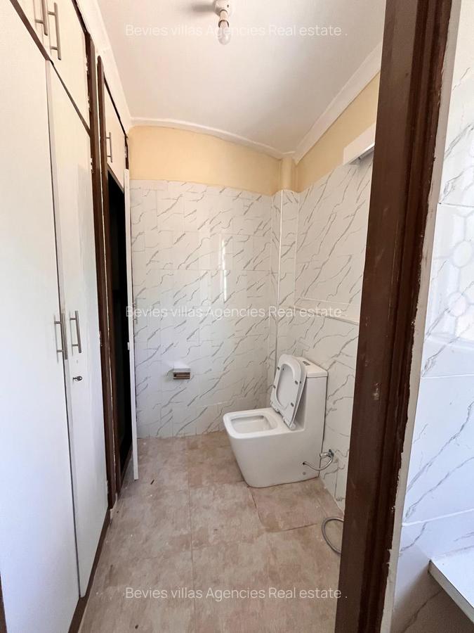 5 Bed House with En Suite at Loresho - 14