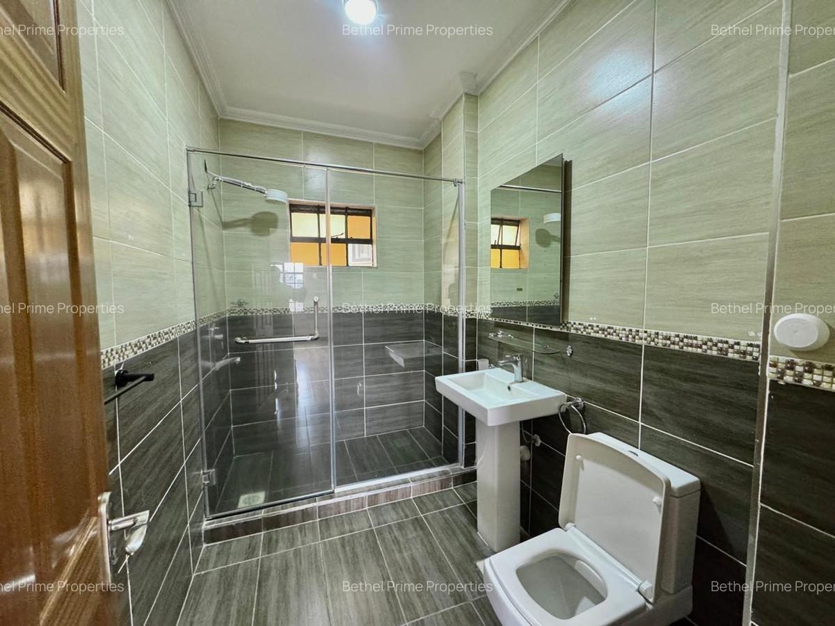2 Bed Apartment with En Suite in Rhapta Road - 12