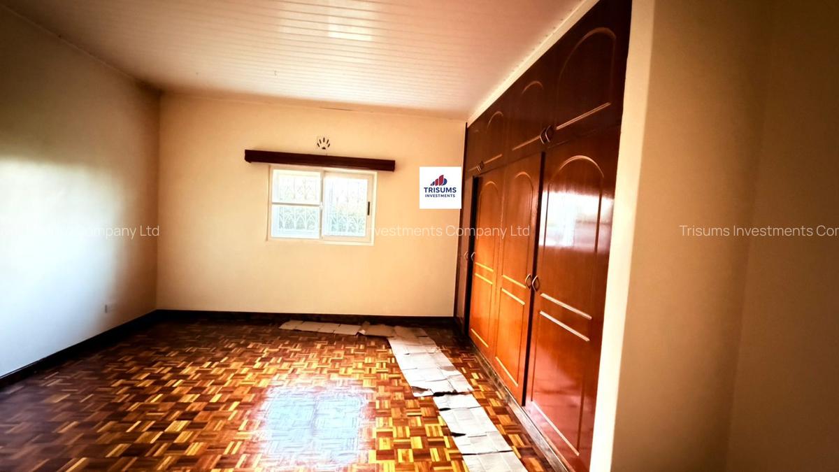 4 Bed House with En Suite in Runda - 8