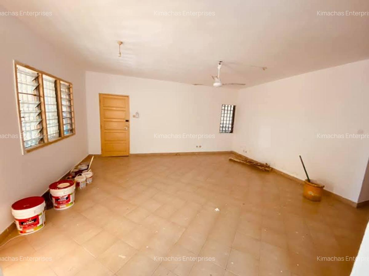 2 Bed Apartment with En Suite at 1St Avenue Nyali - 13
