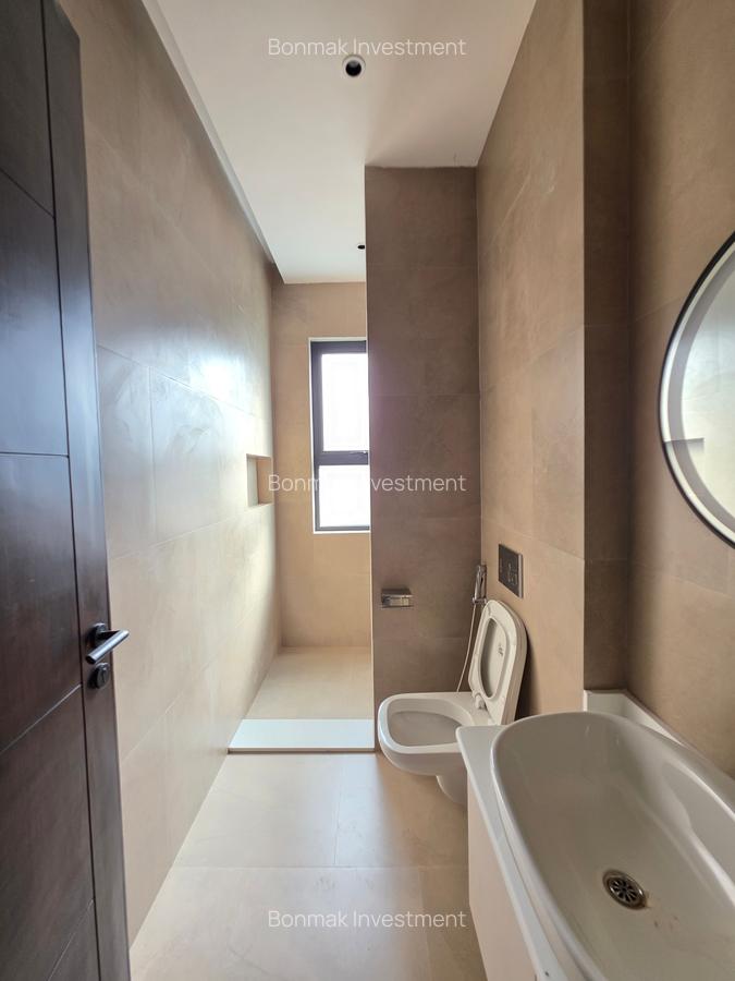 5 Bed Townhouse with En Suite at Manyani East. - 20