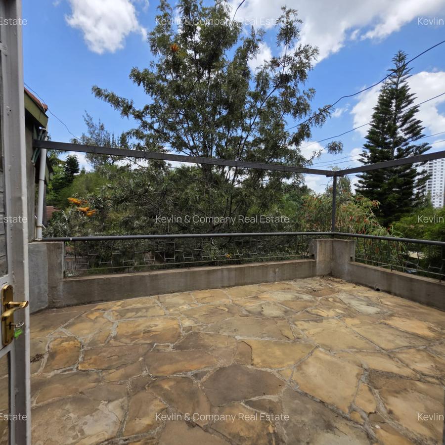 5 Bed Townhouse with En Suite in Kileleshwa - 19