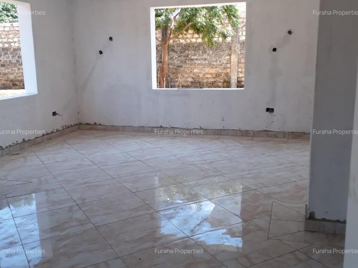 8 Bed House with En Suite in Nyali Area - 9