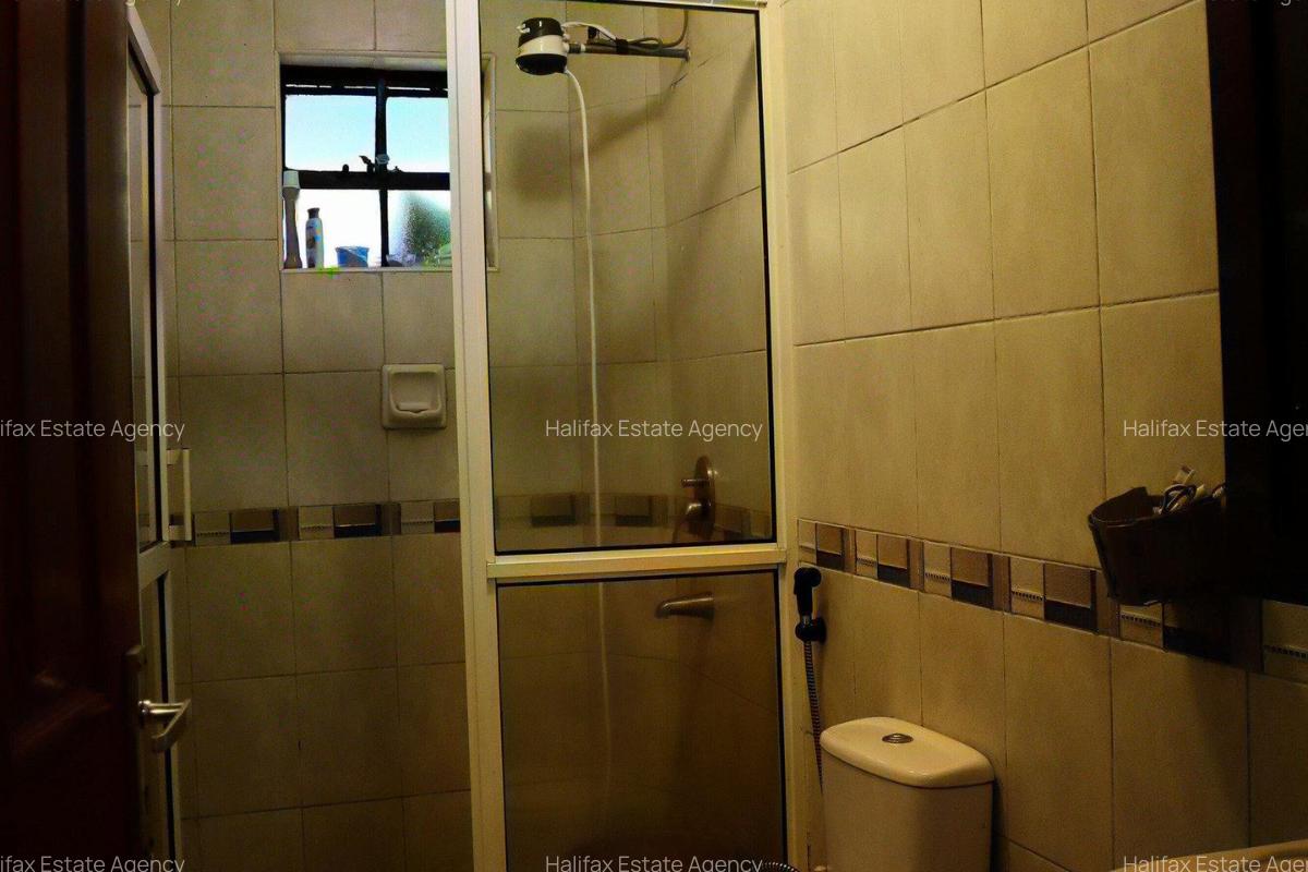 3 Bed Apartment with Borehole in Parklands - 11