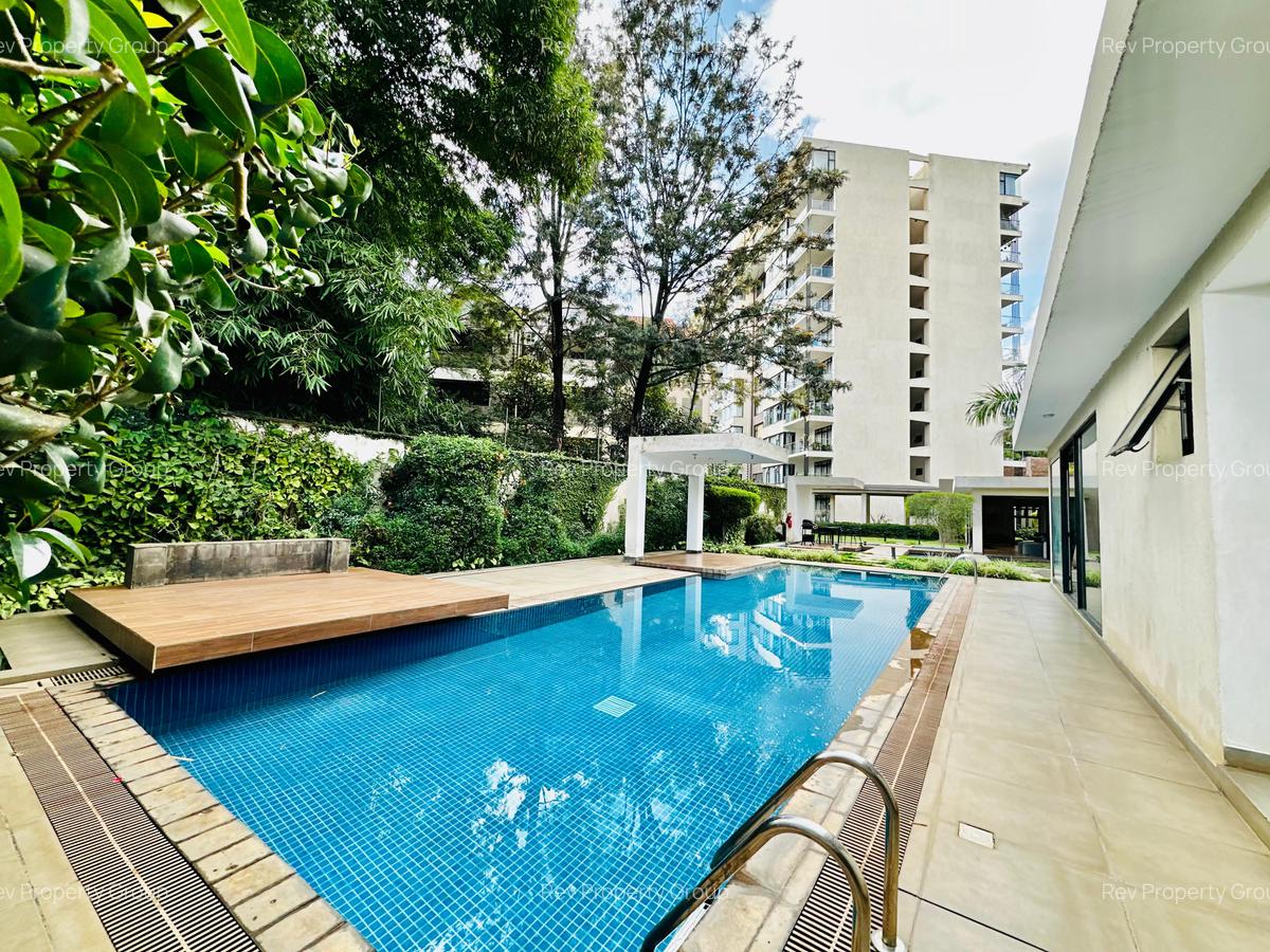 Serviced 2 Bed Apartment with En Suite in Lavington - 18