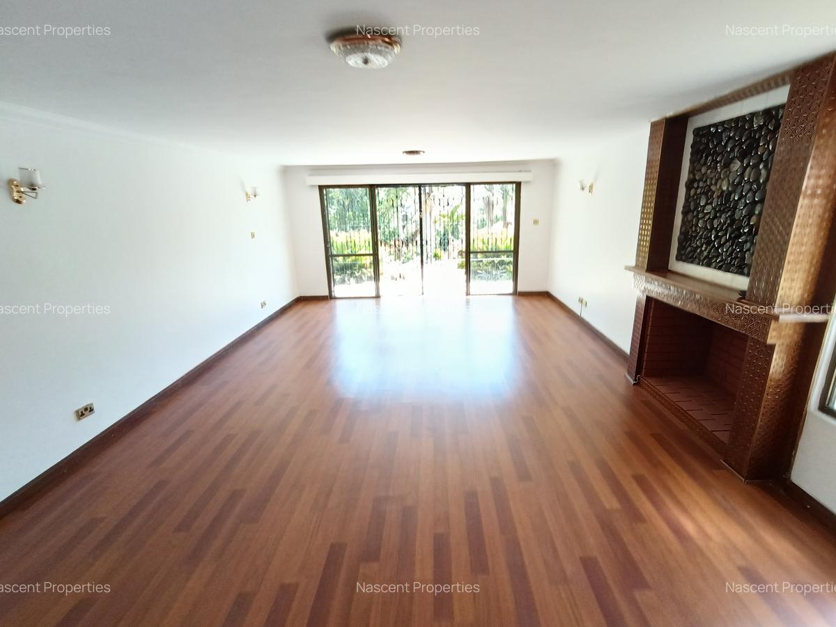 6 Bed House with En Suite in Gigiri - 16