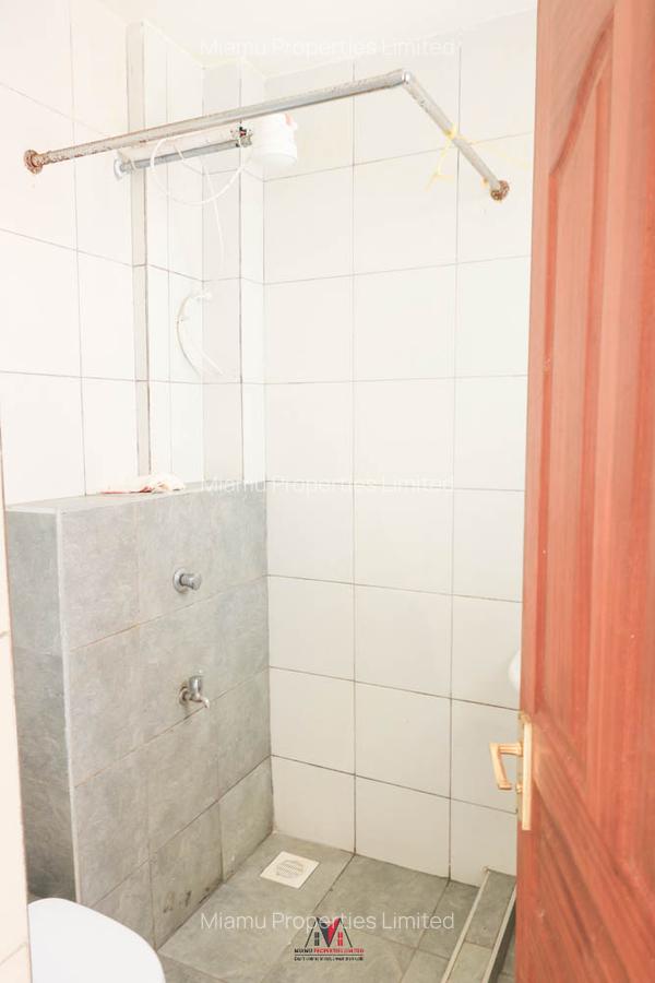 2 Bed Apartment with En Suite at Joyland - 2