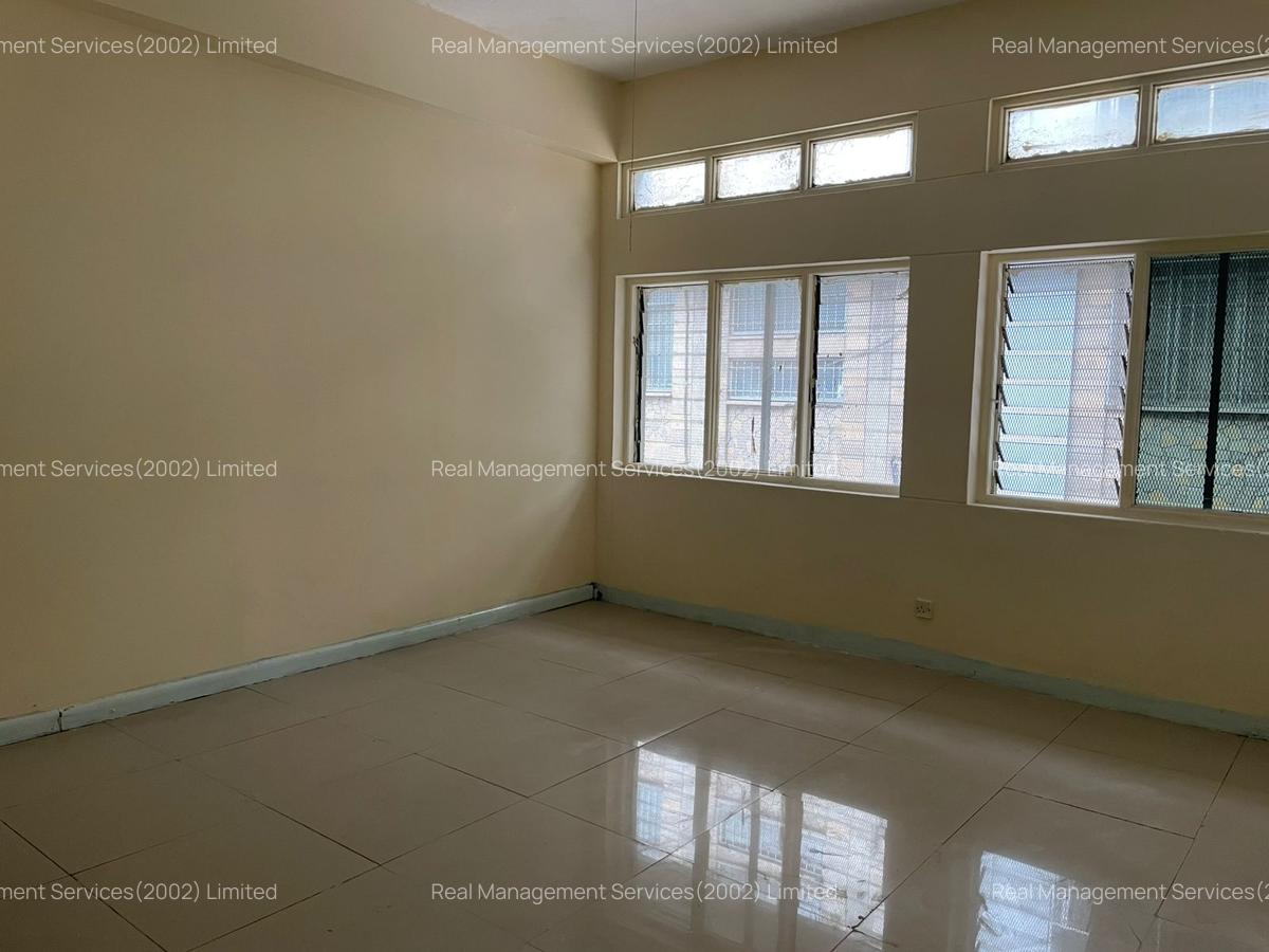 3,500 ft² Commercial Property with Parking at Lusaka Close - 4