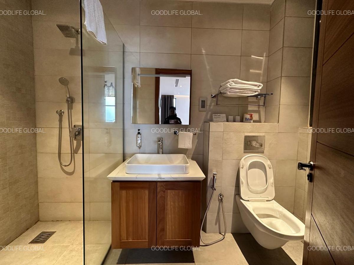 Serviced 2 Bed Apartment with En Suite at Westlands - 14