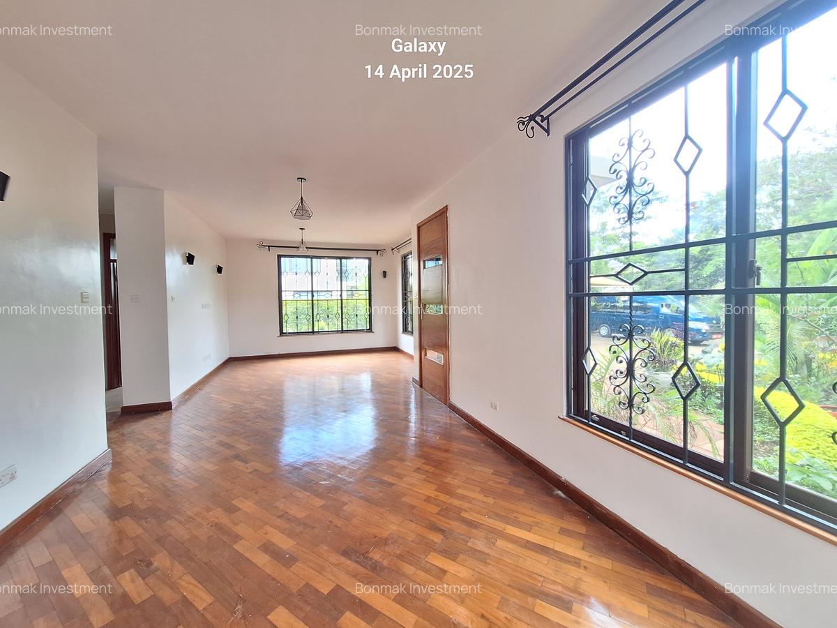 4 Bed Townhouse with En Suite at Ridgeways. - 9