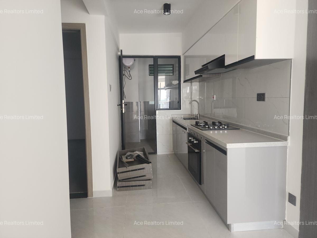 2 Bed Apartment with En Suite at Westlands Near Graffins College - 5