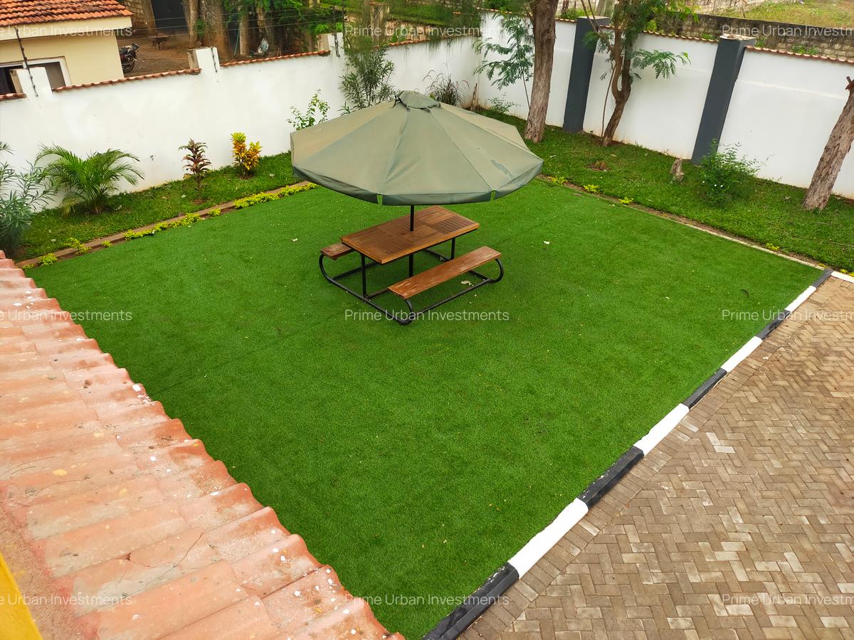 4 Bed Townhouse with En Suite in Vipingo - 8