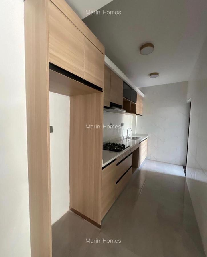 3 Bed Apartment with En Suite in Riverside - 9