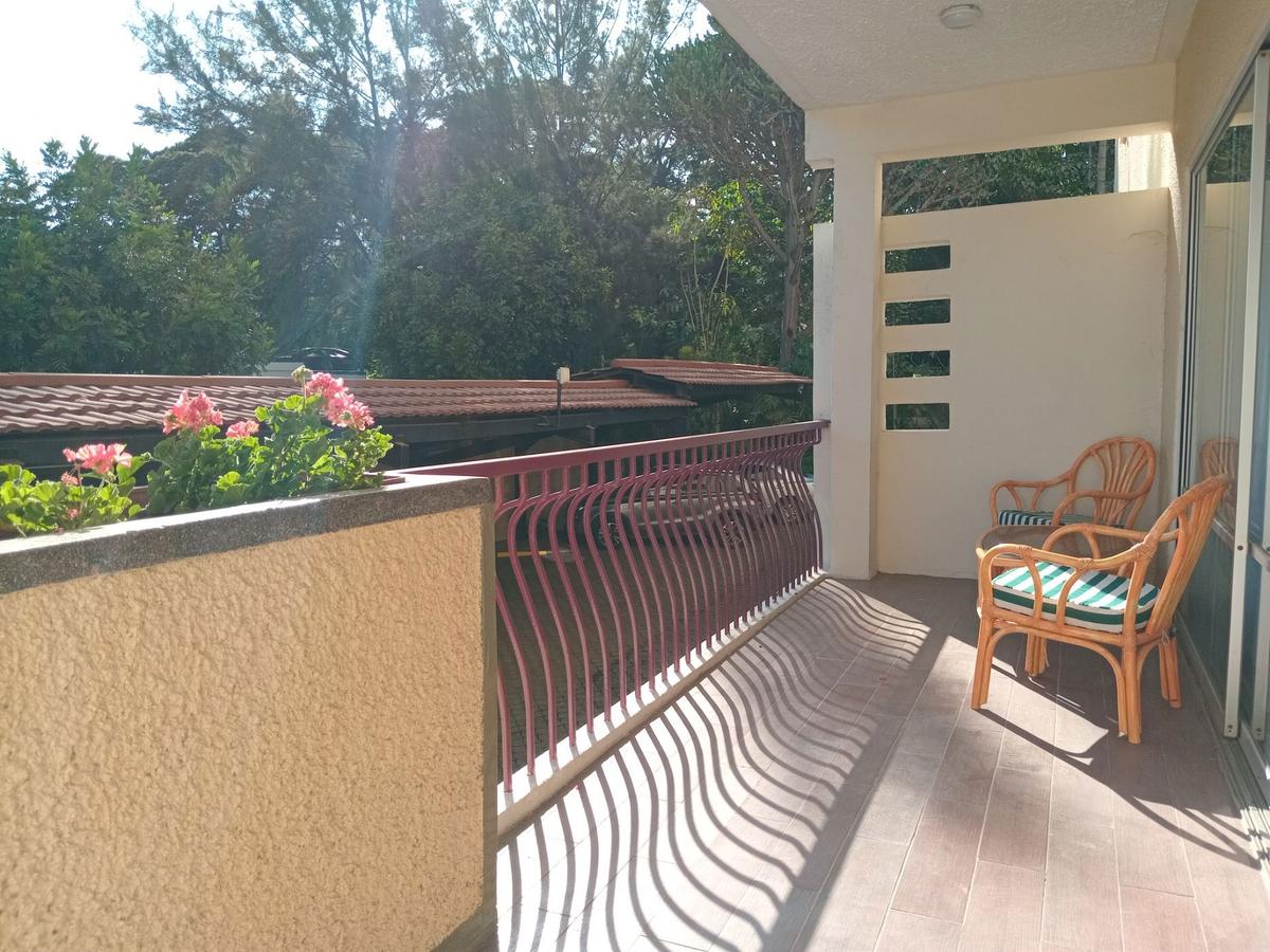 Serviced 3 Bed Apartment with En Suite in Kilimani - 5