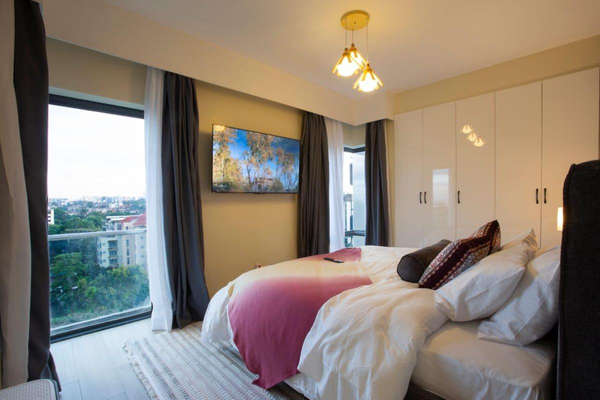 Serviced 2 Bed Apartment with En Suite at Riverside - 7