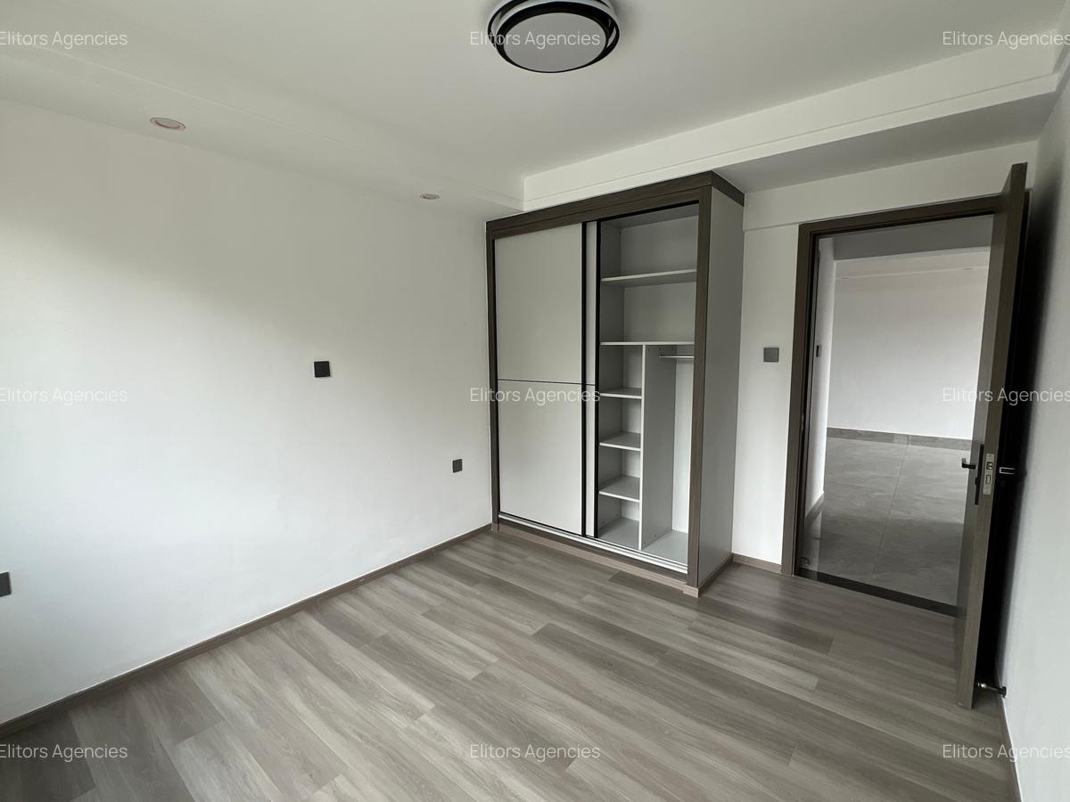 2 Bed Apartment with En Suite at Westlands Road Near Gtc - 9