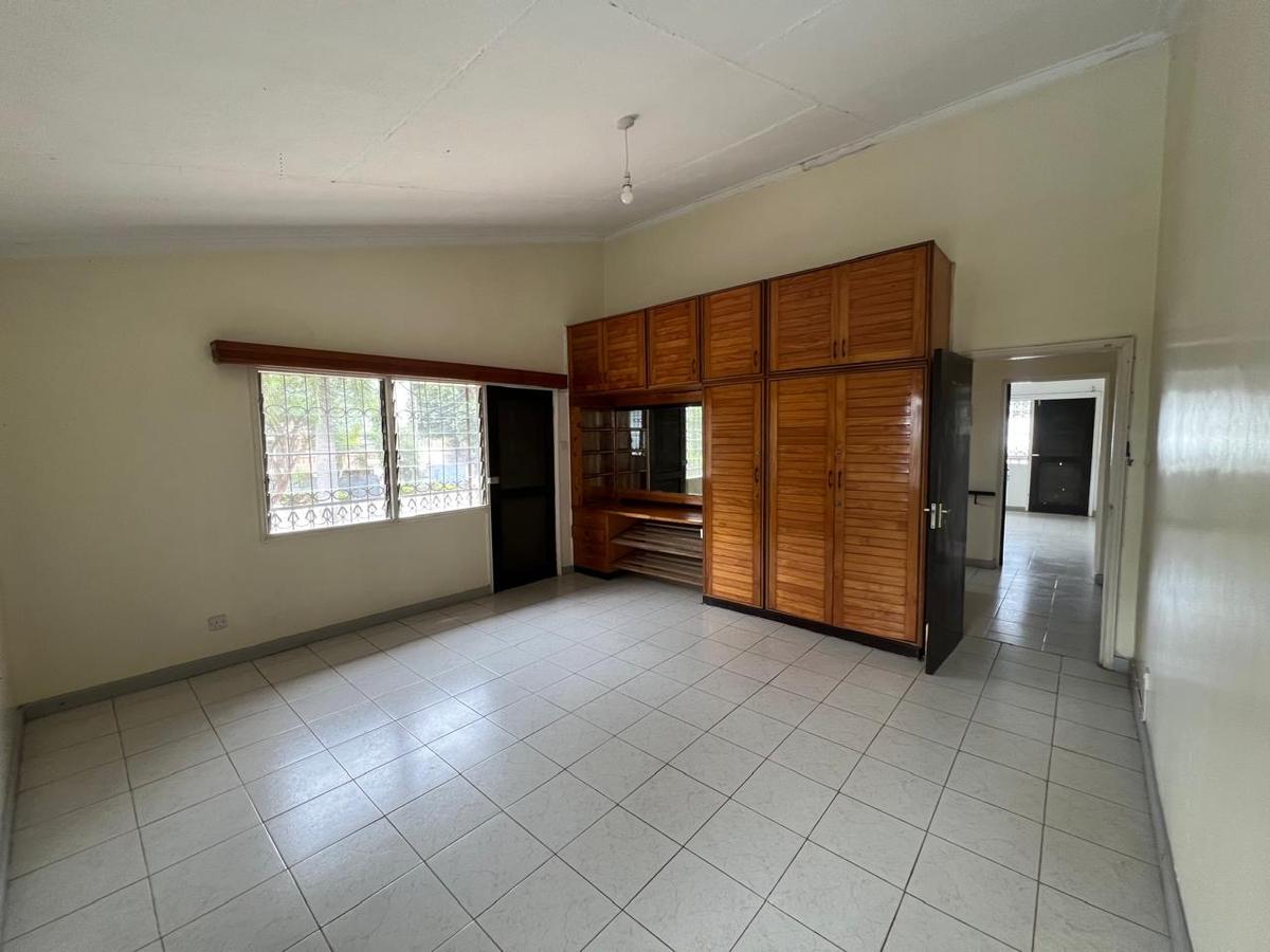 5 Bed House with En Suite at Milimani - 5